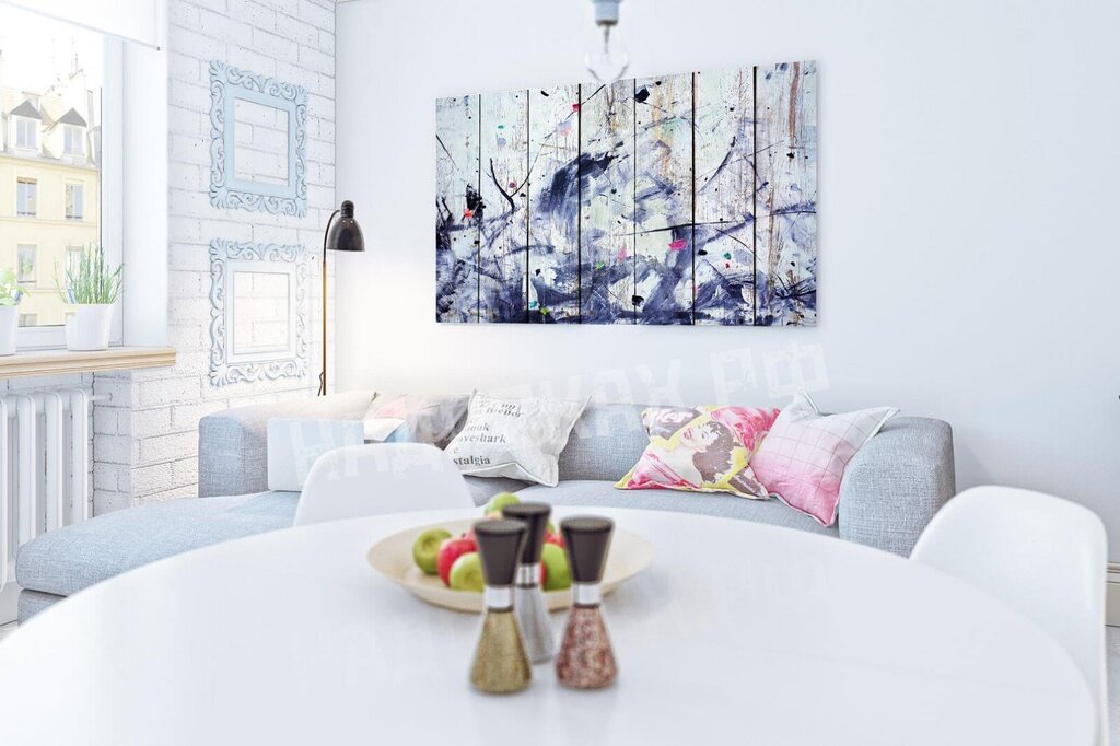 Watercolor paintings in the interior