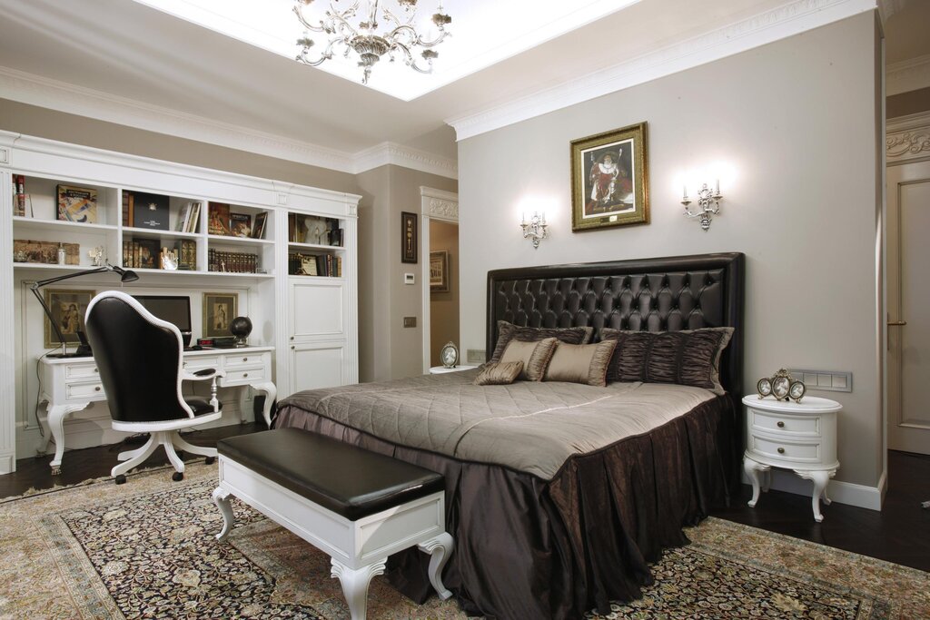 English style in bedroom interior