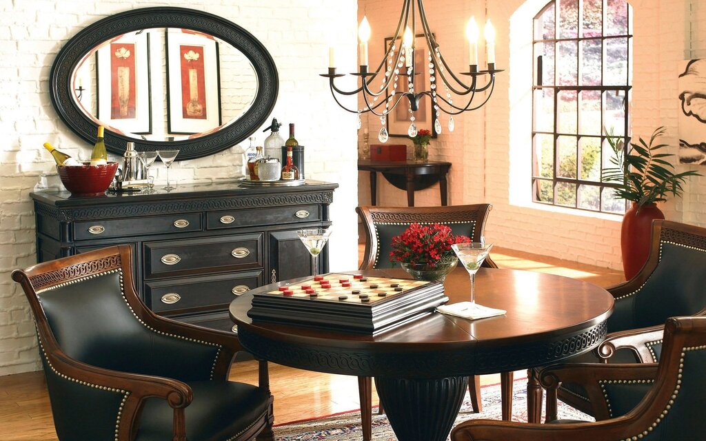 Antique furniture in modern interiors