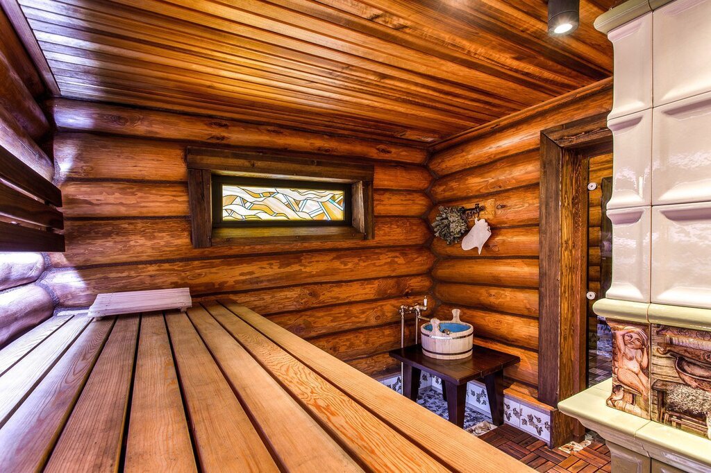 A bathhouse made of rounded logs