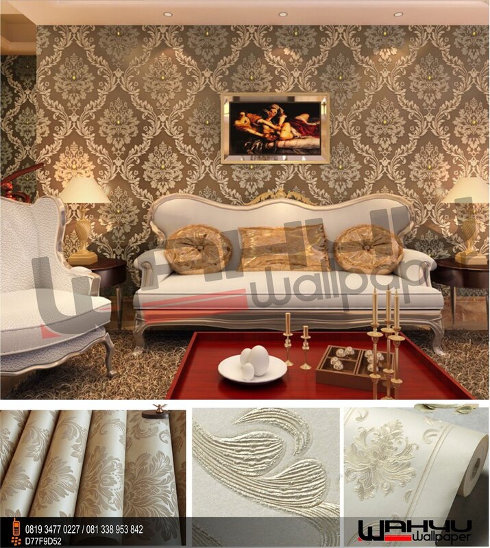 White wallpaper with a gold pattern