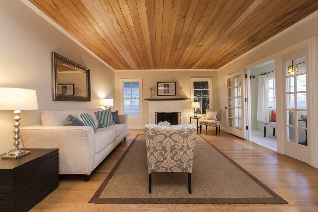 White ceiling in a wooden house