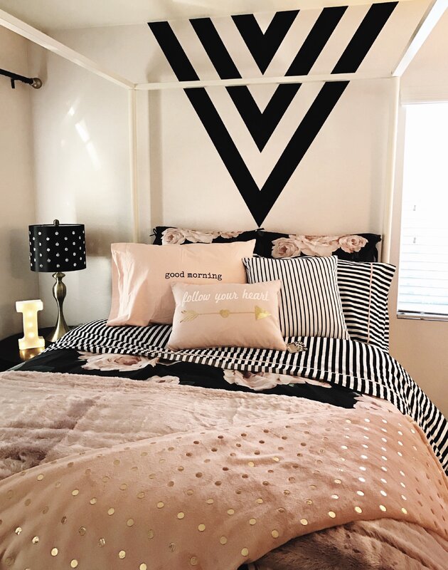 Black and white bedroom