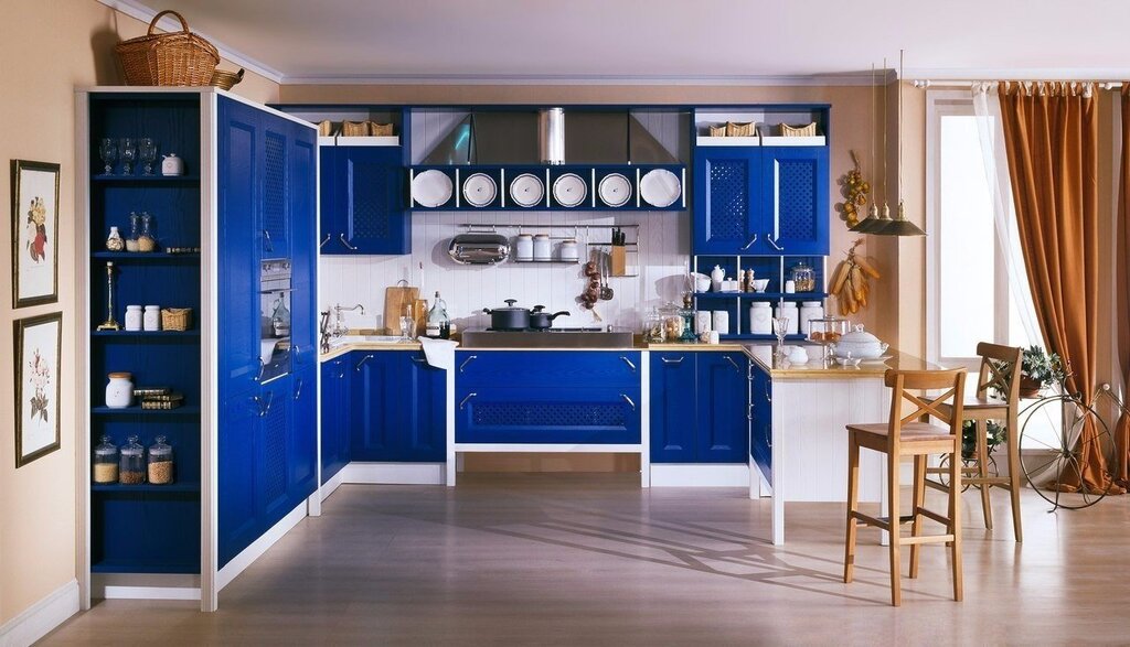 White and blue kitchen set