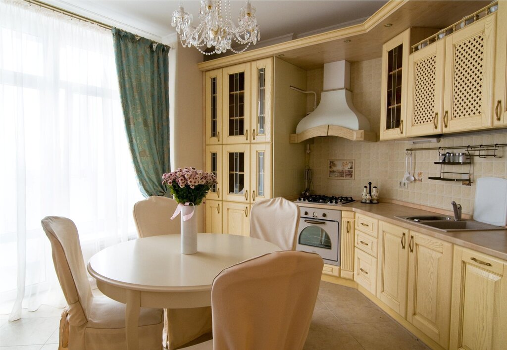 Beige kitchens