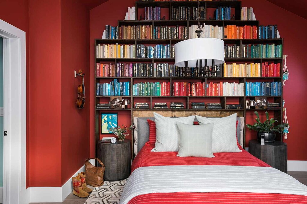 Library in the bedroom