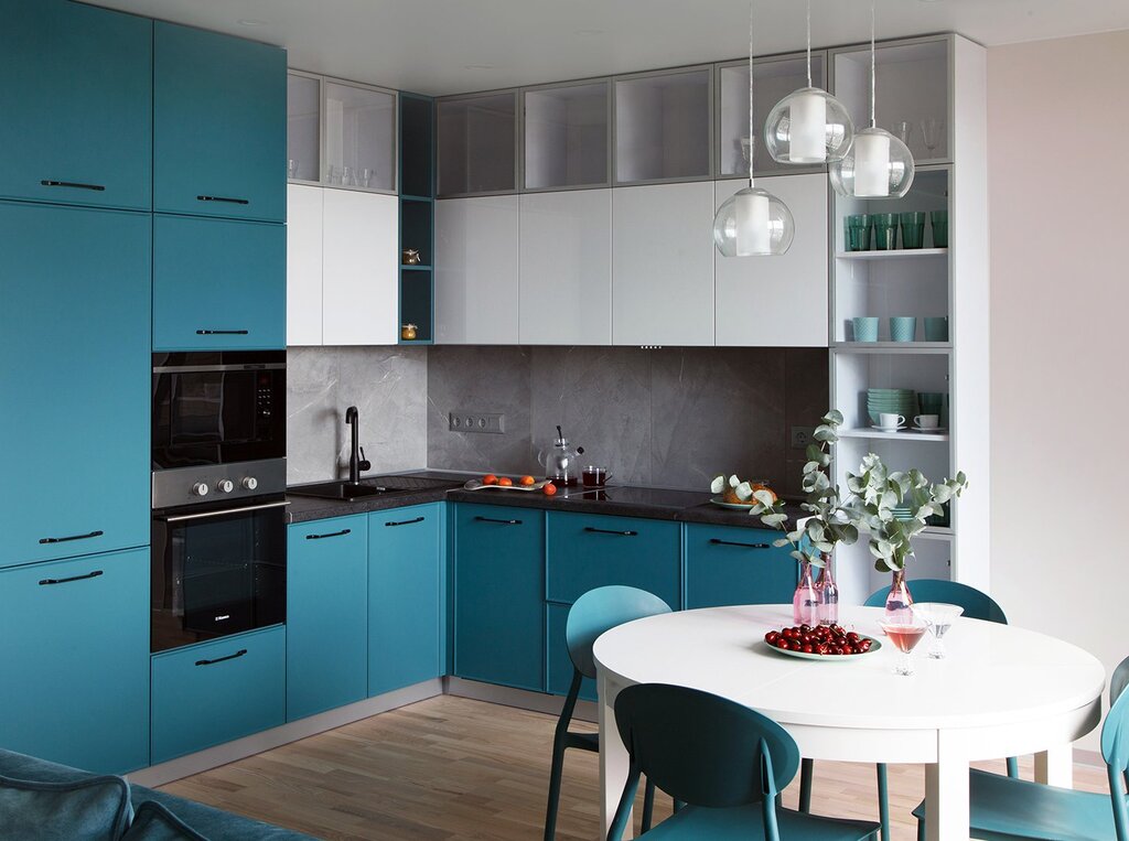 Turquoise corner kitchen