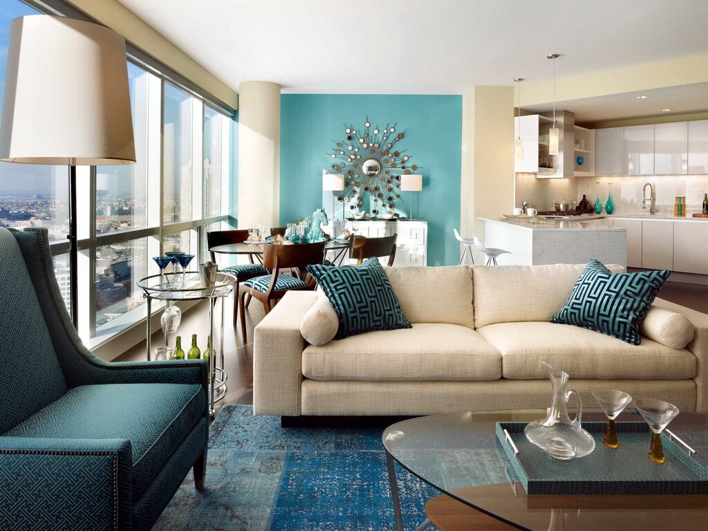 Turquoise color in the interior