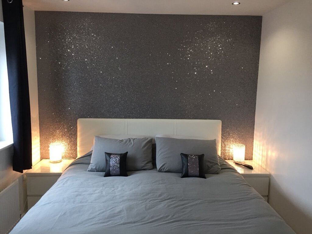 Glitter for decorative plaster