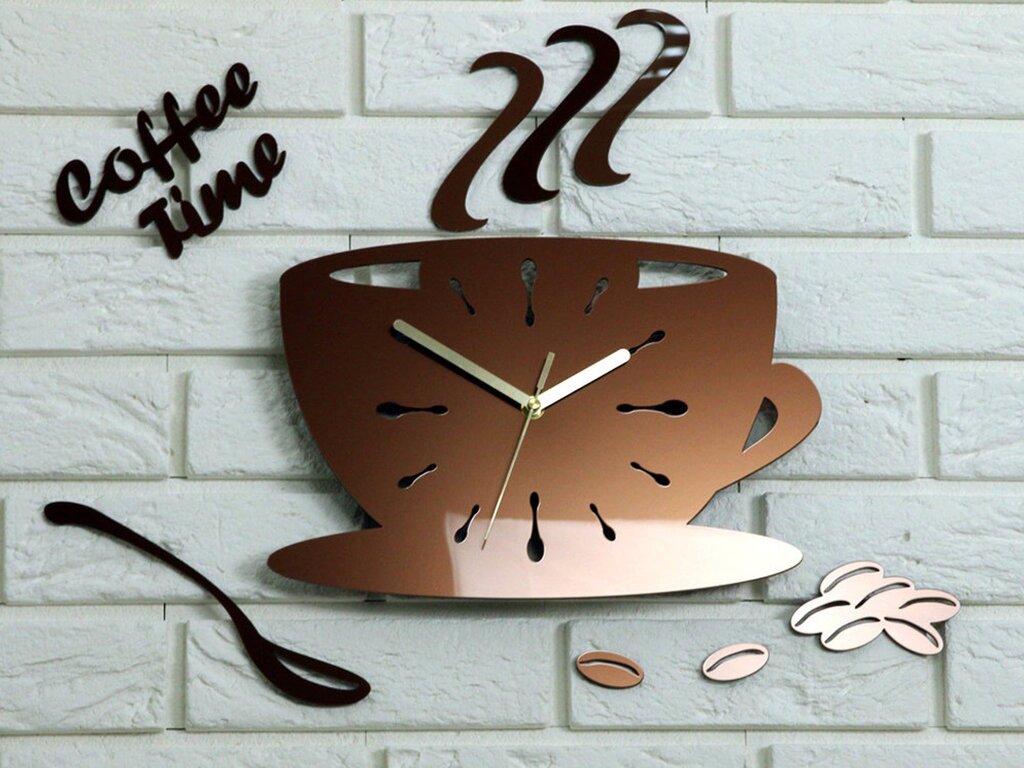 Unusual original wall clock