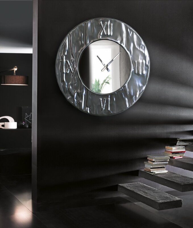 Wall mirror clock