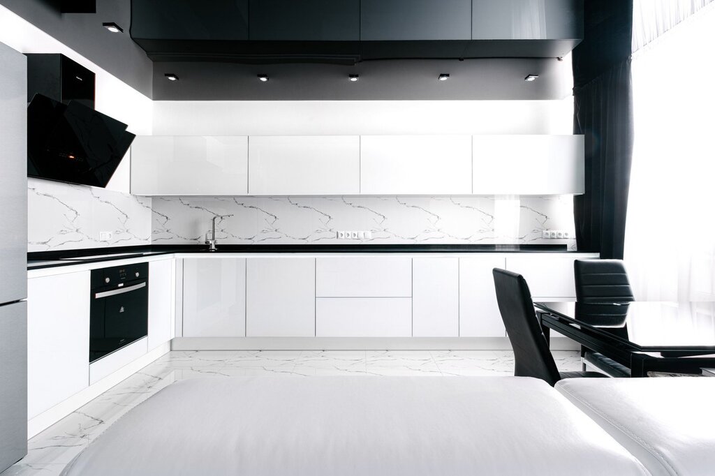 Black glossy countertop