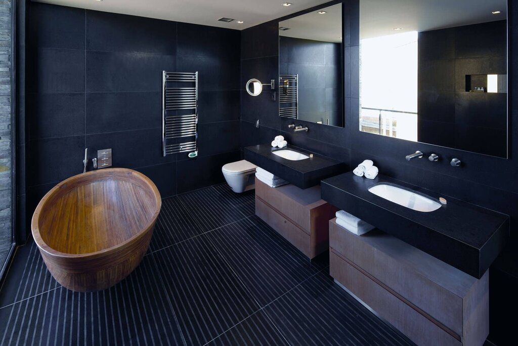 Black plumbing in the interior