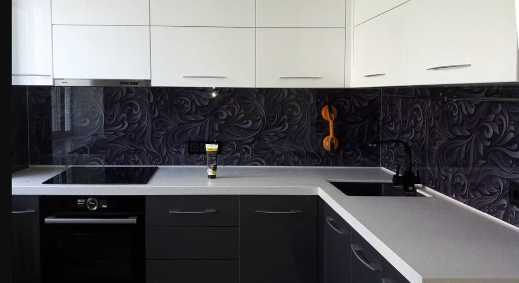 Black countertop and black backsplash