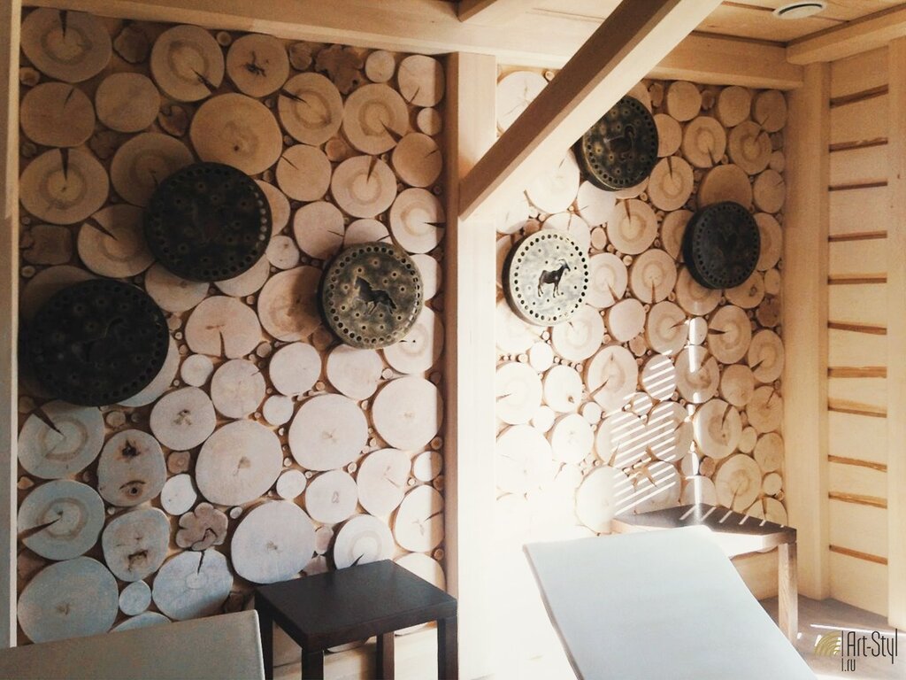 Decoration from wood cuts in the interior