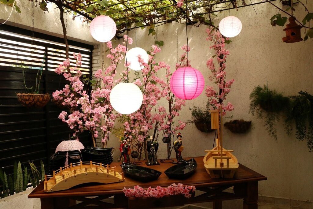 Japanese-style decor