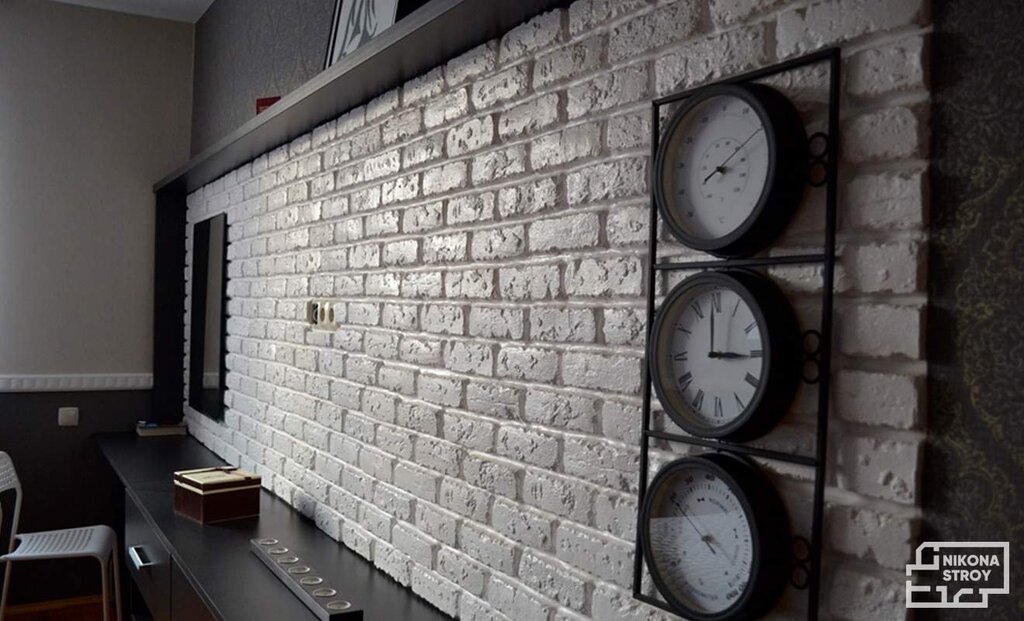 Decorative gypsum brick tile