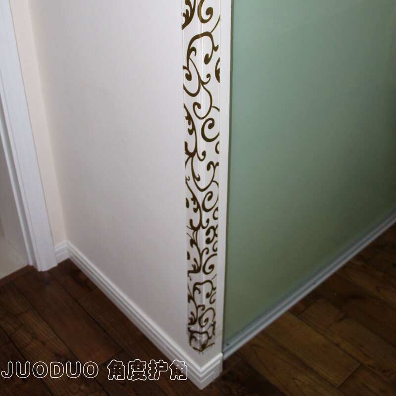 Decorative wall corner trim