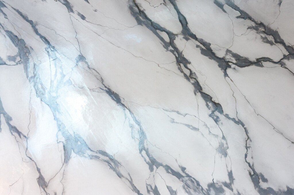 Decorative plaster imitation of marble