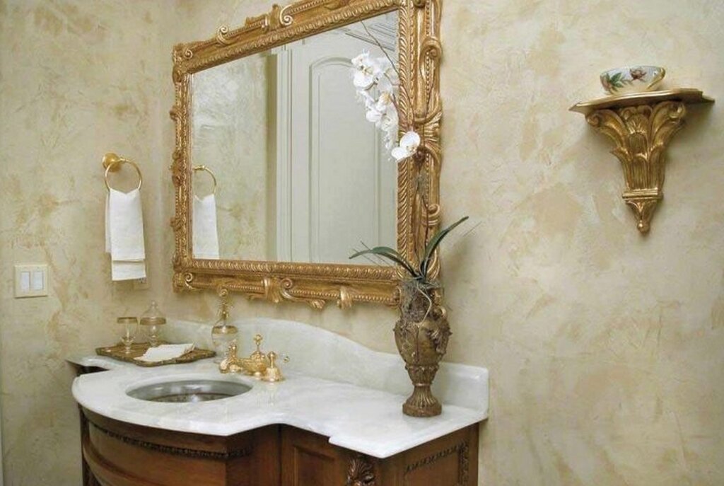 Decorative plaster for the bathroom