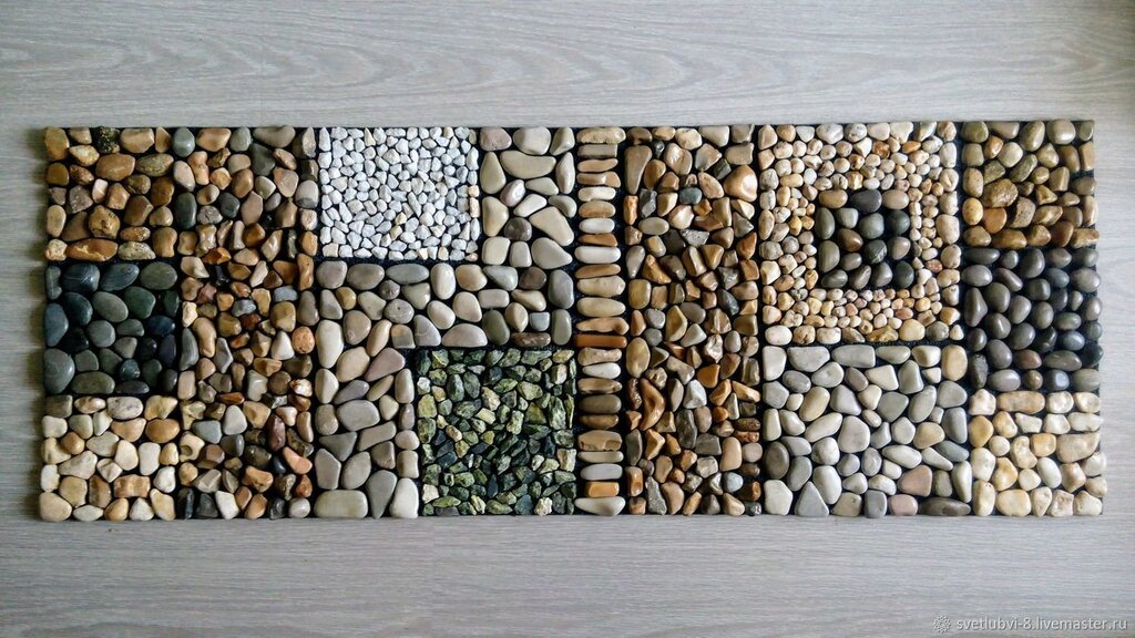 Decorative pebbles