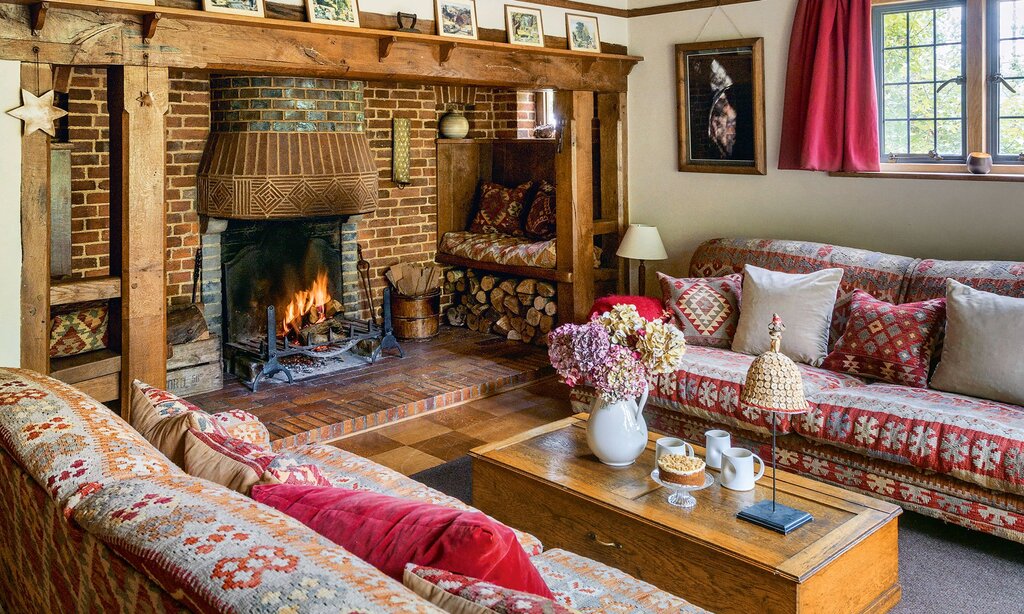 A rustic interior in the Russian style