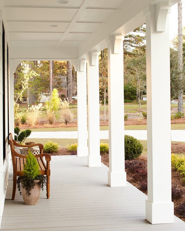 Wooden columns for the terrace