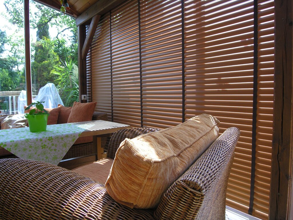 Wooden blinds for the terrace