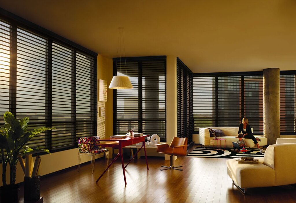 Wooden blinds for panoramic windows