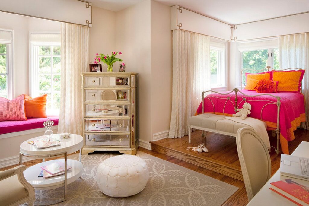 Children's room with a bay window