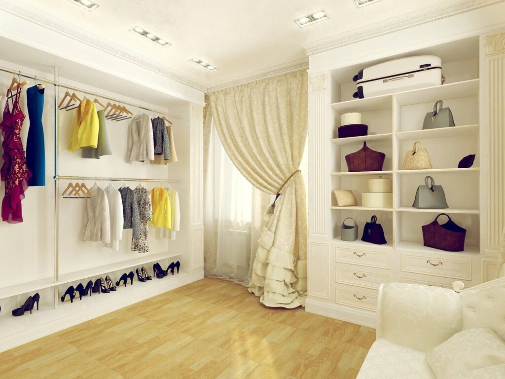 Children's room with a walk-in closet