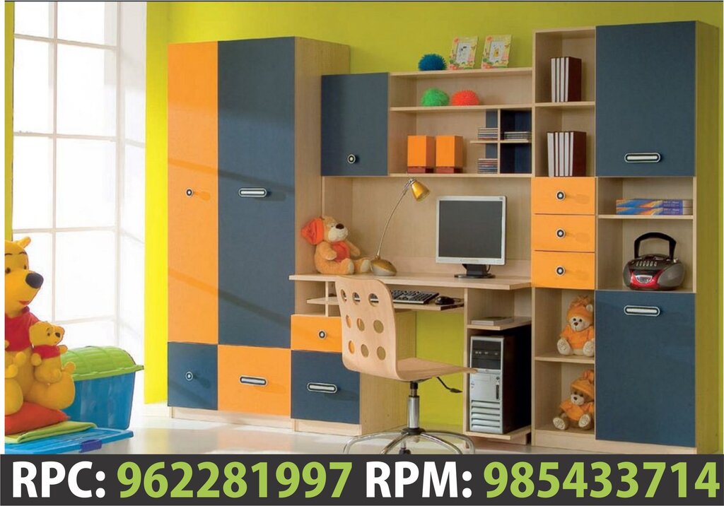 Children's wall unit for a boy