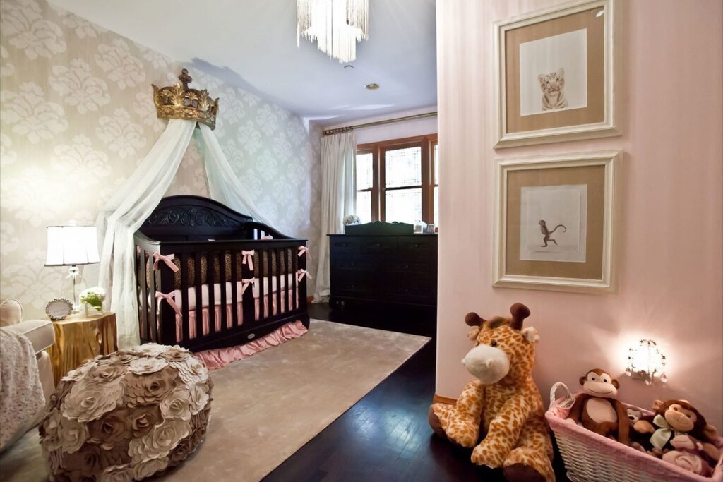 Children's room in brown tones