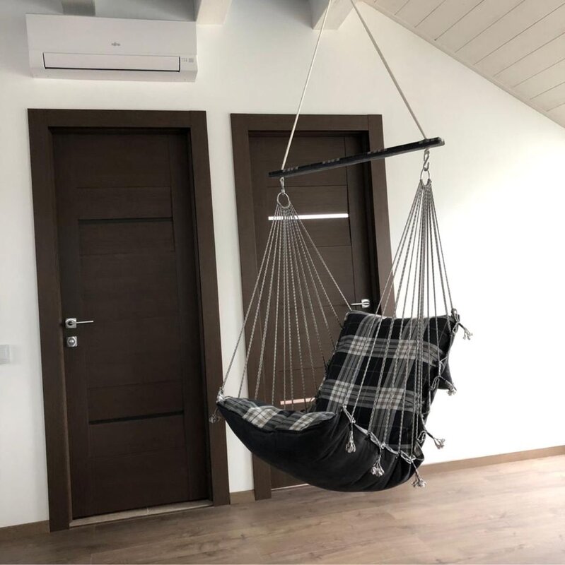 Children's door frame swing