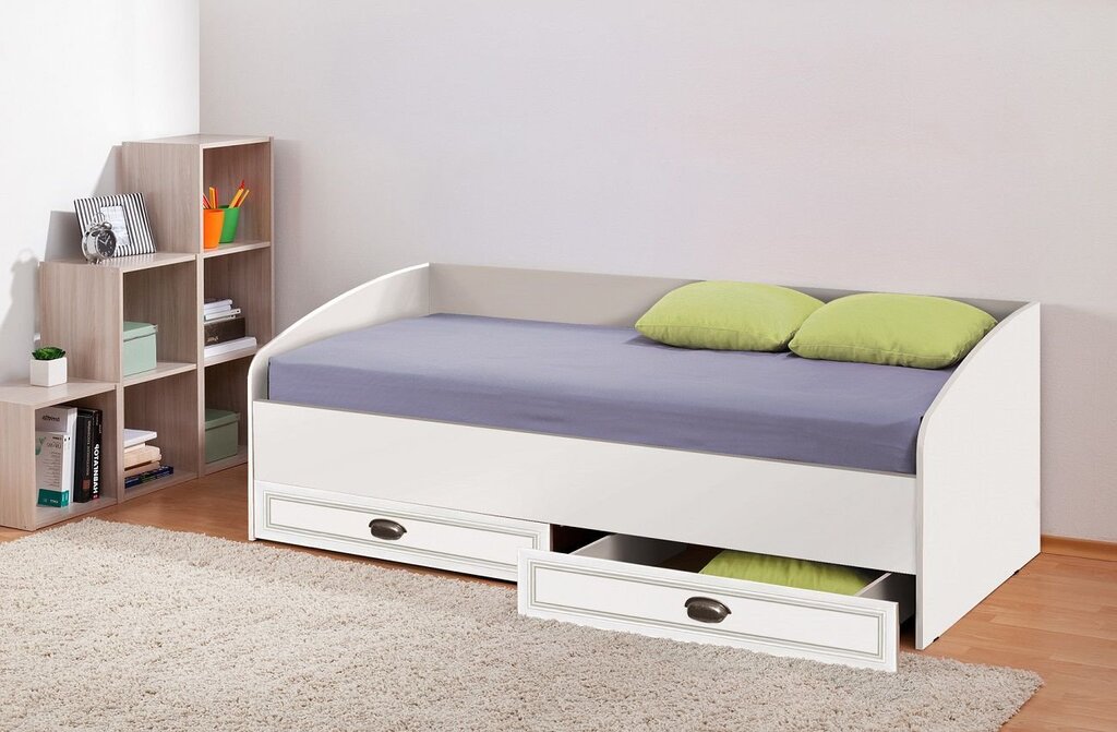 Children's beds with drawers