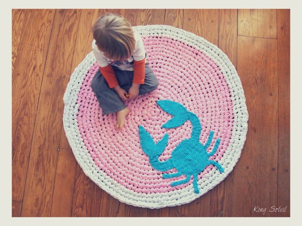 Children's round rug 24 фото