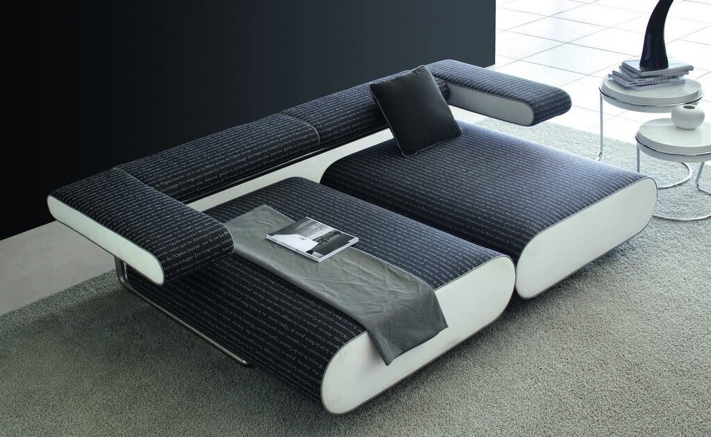 High-tech sofa bed