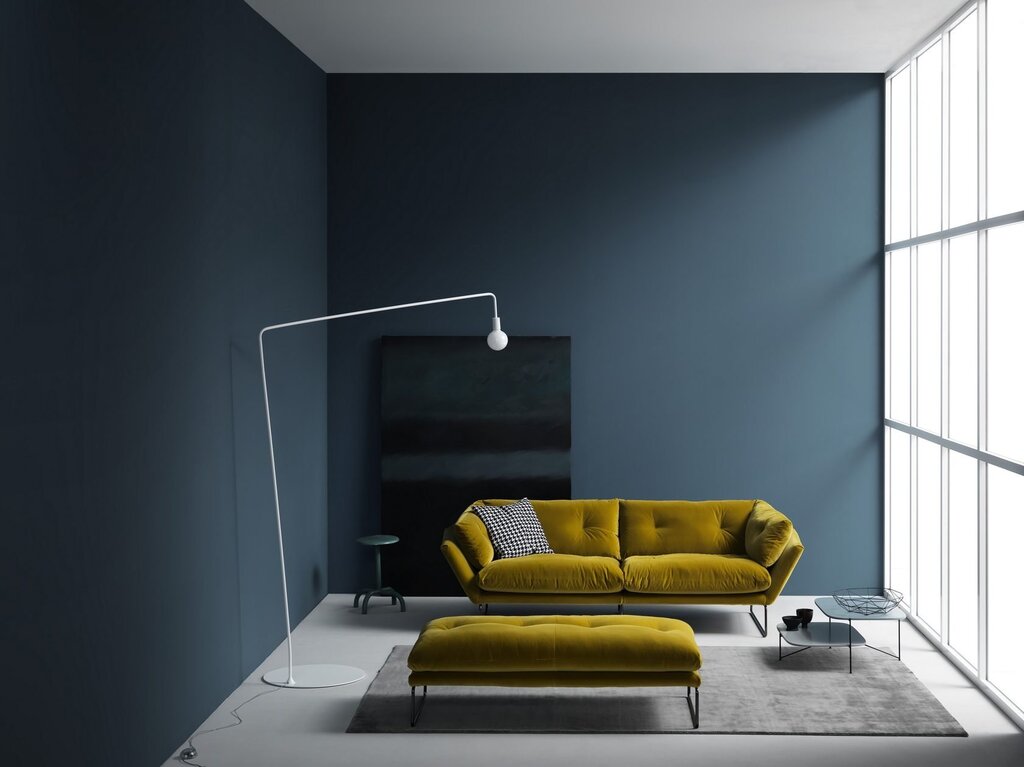 Minimalist sofa