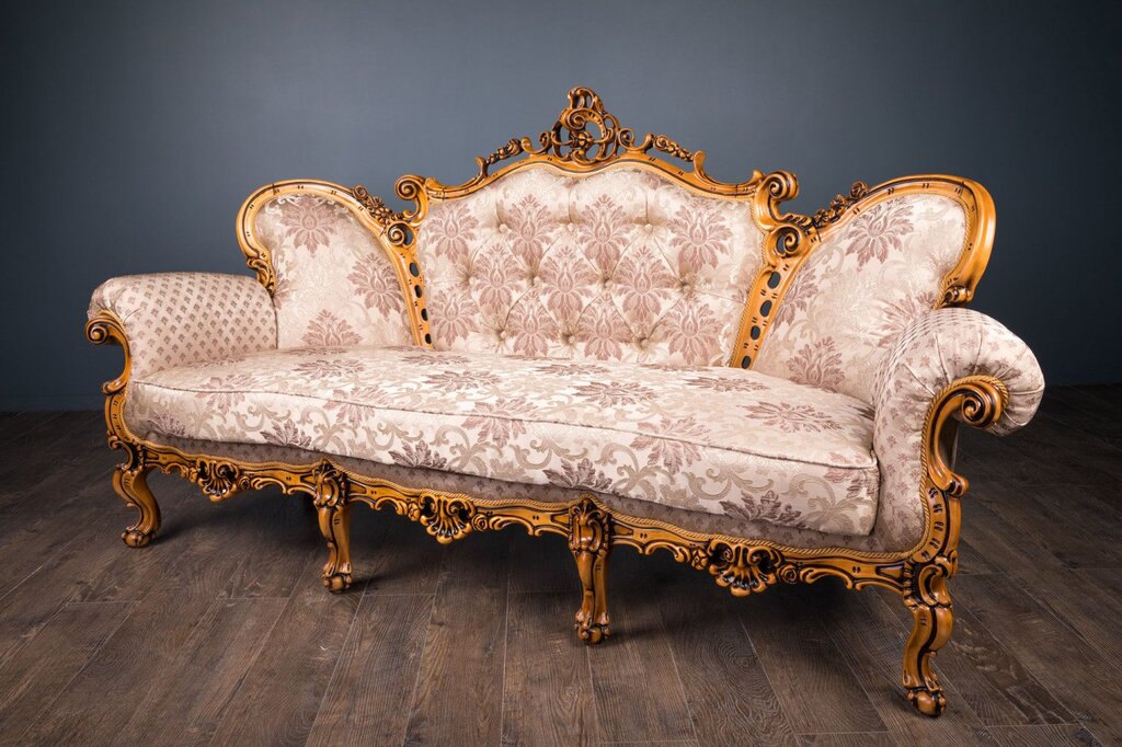 Baroque style sofa