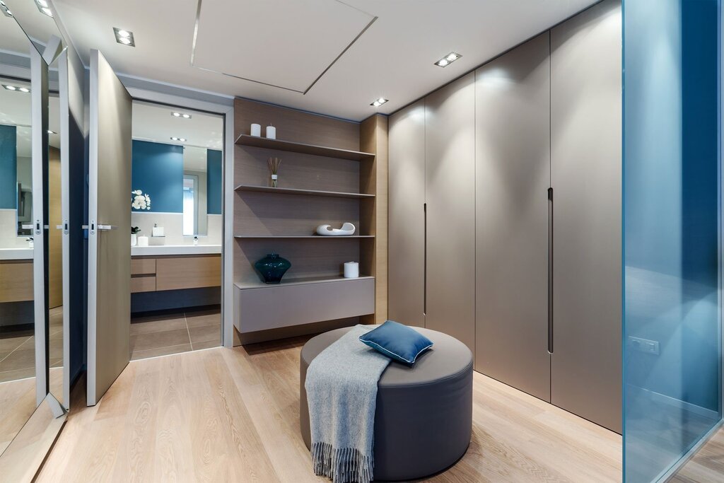 Design of a room with a walk-in closet 44 фото