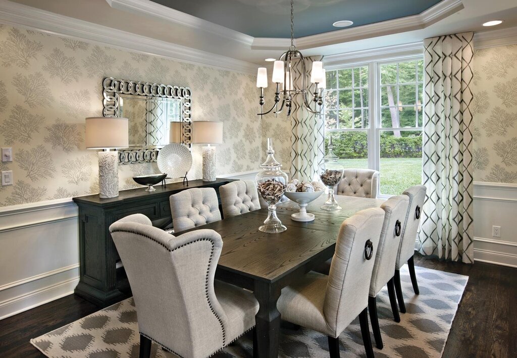 Dining room design in a private house