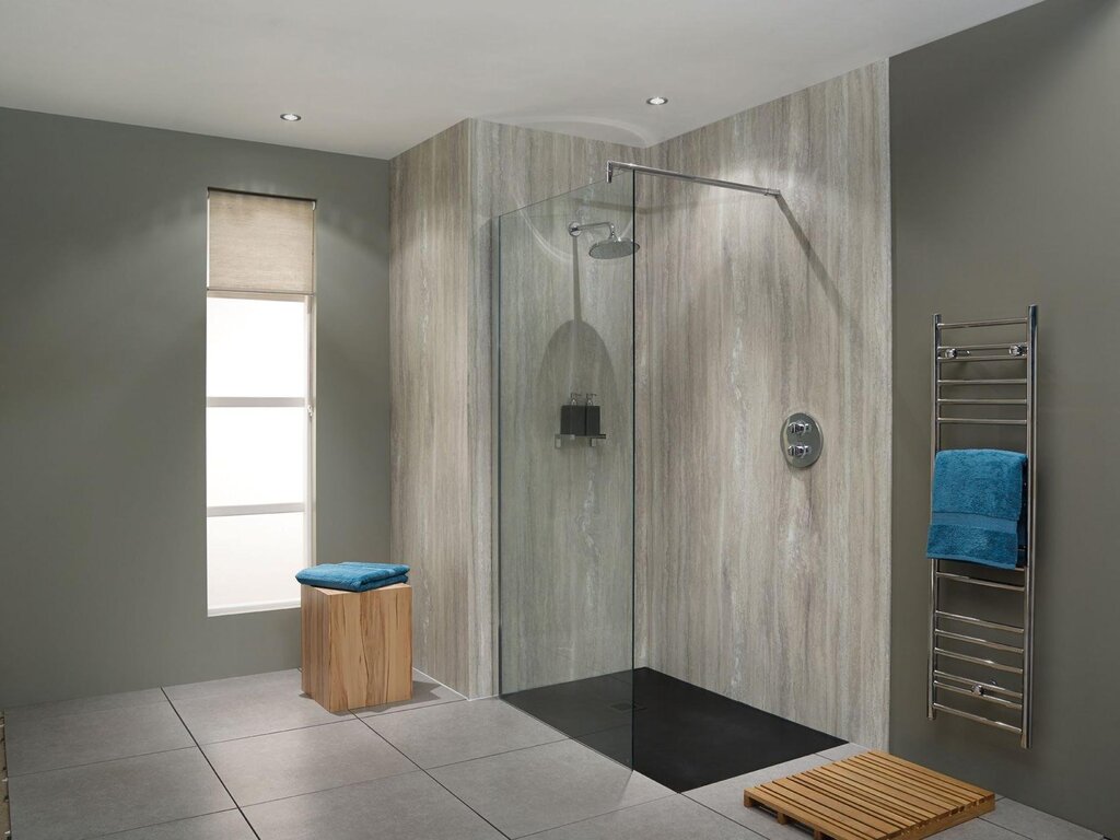 A shower made of porcelain stoneware