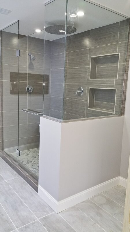 Glass shower partition