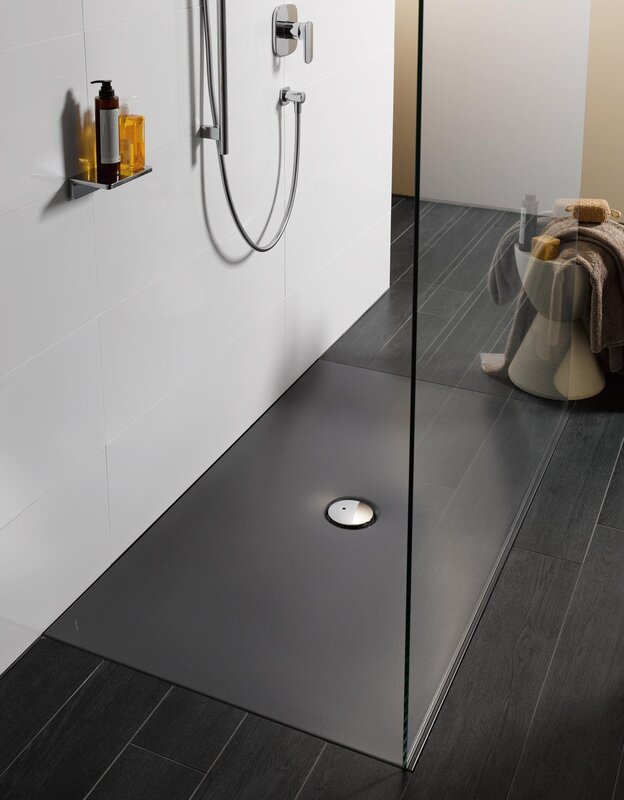 Shower with a floor drain