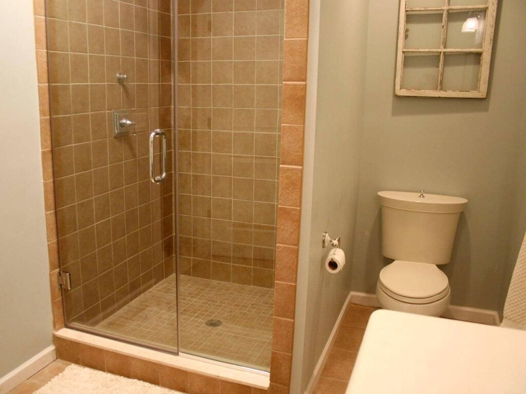 Showers without a tray in the bathroom