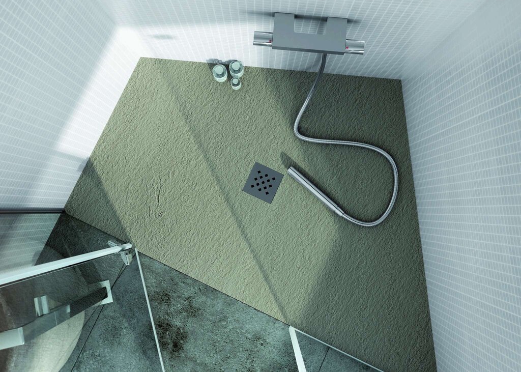 Shower tray with drain