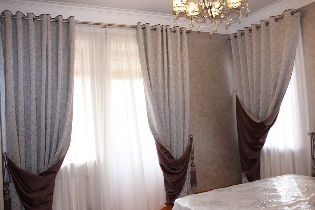 Double-sided curtains for the bedroom