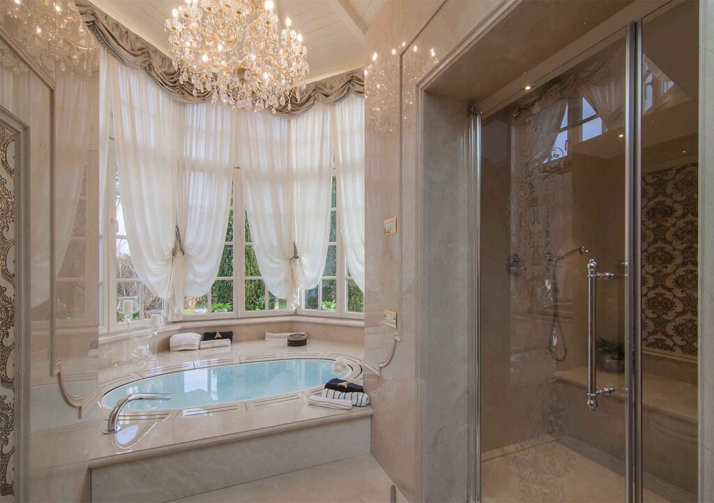 Luxury bathrooms