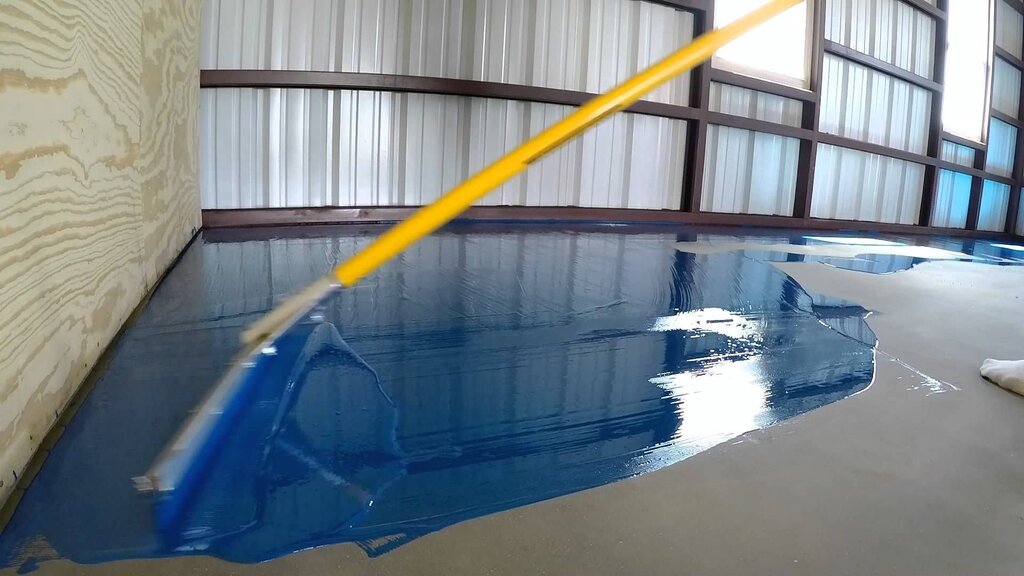 Epoxy paint for concrete floor