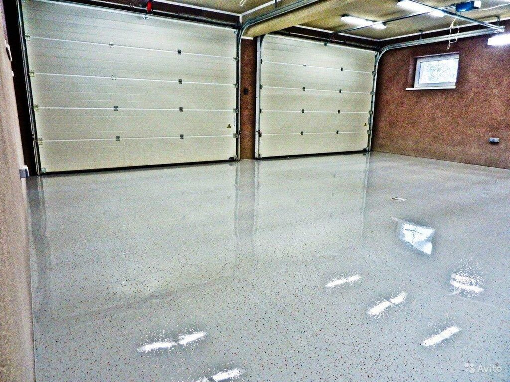 Epoxy floor for garage 56 фото